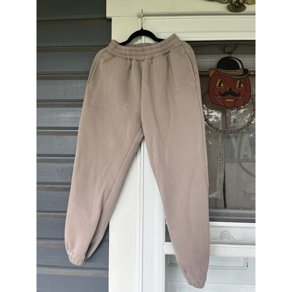 Comfrt Cloud Fleece Sweatpants Tan Beige Joggers Medium Baggy Sweats oversized - Picture 1 of 6